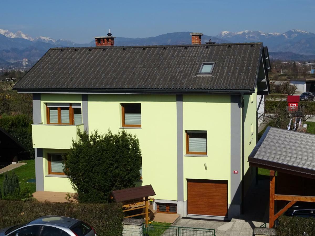 Apartment Tjasa Radovljica Exteriör bild